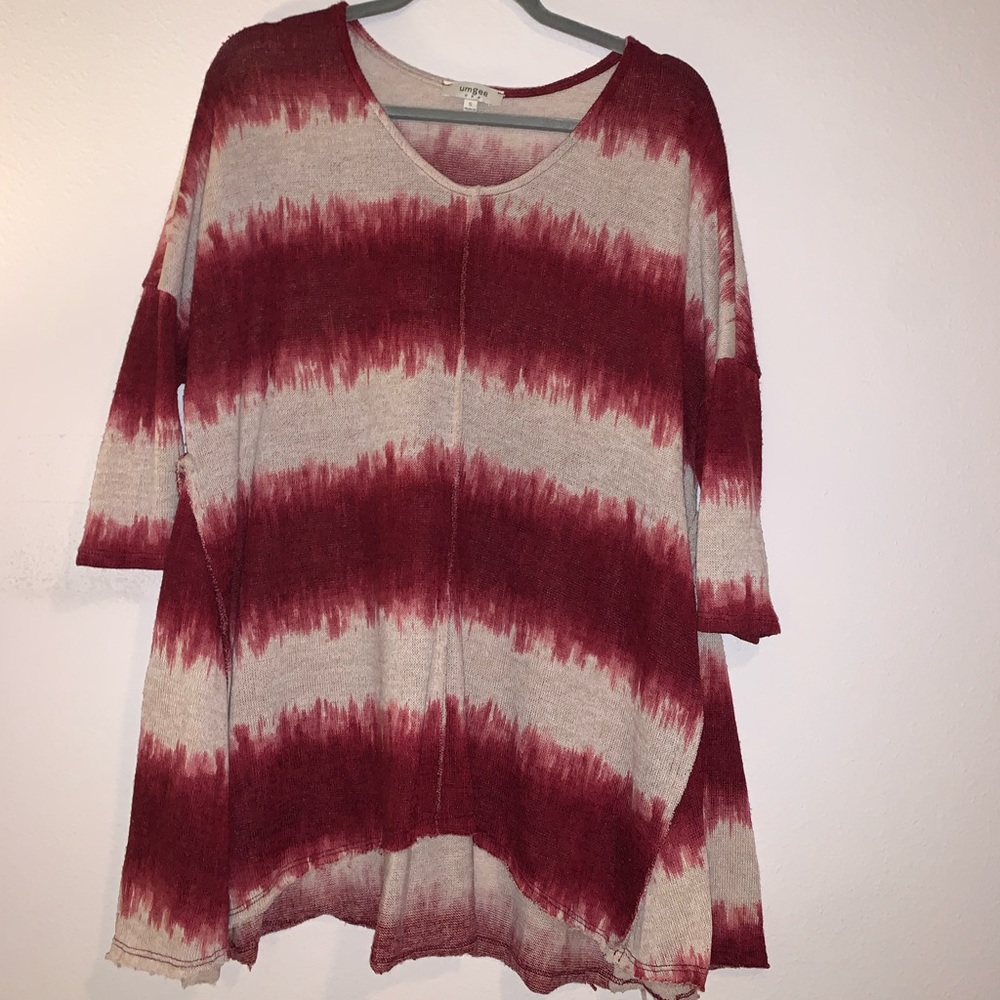 Dark pink/purple cream sweater